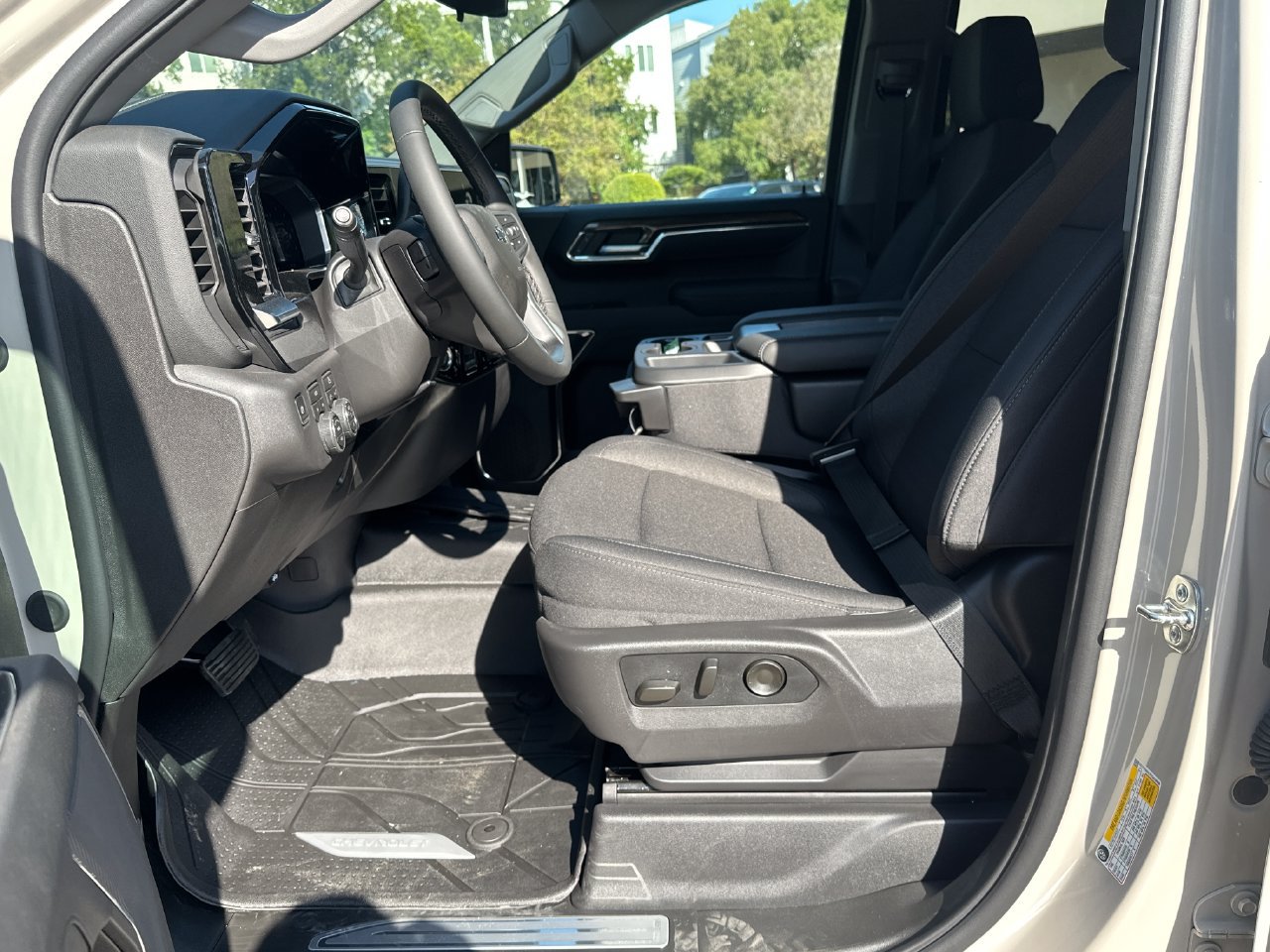2026 Chevrolet Silverado 1500 RST - Photo 9