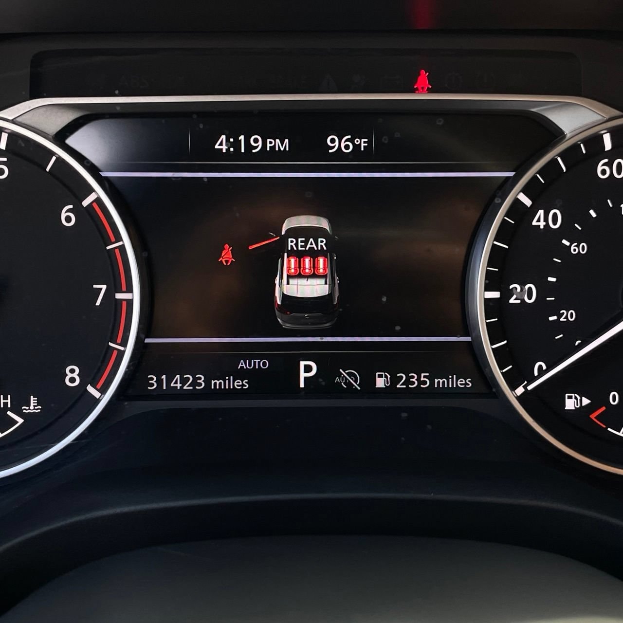 2025 Nissan Rogue SV - Photo 15