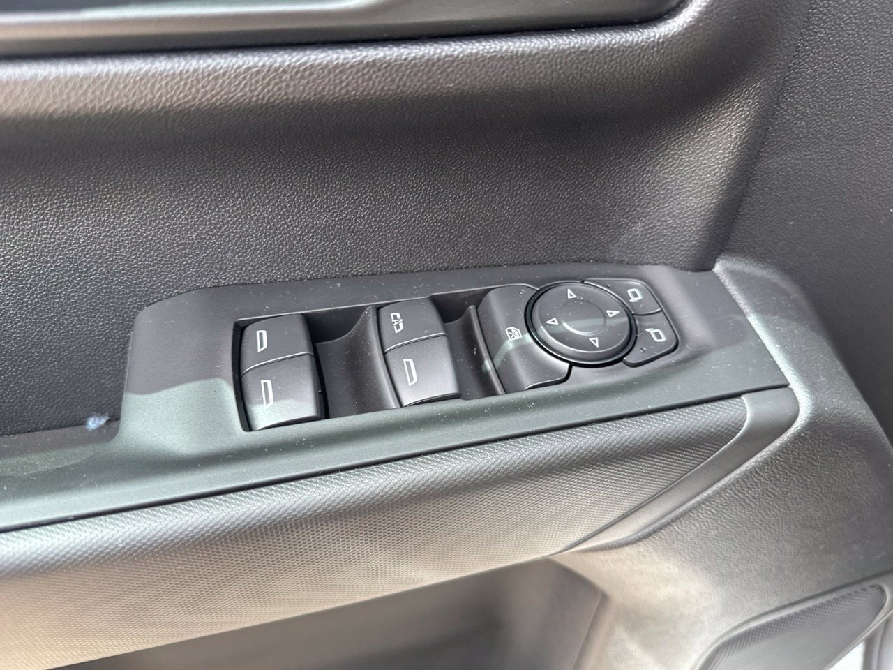 2026 Chevrolet Silverado 1500 Custom Trail Boss - Photo 13