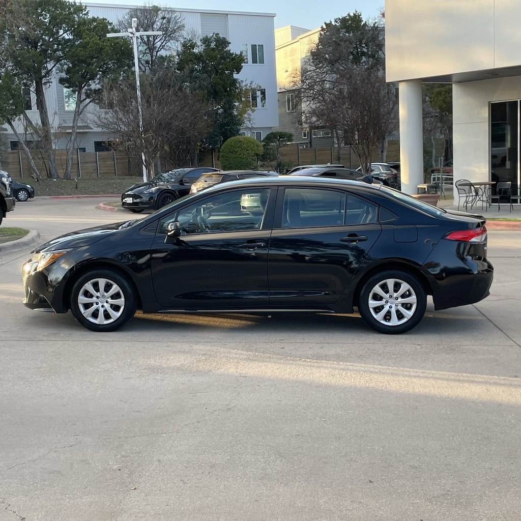 Used 2024 Toyota Corolla LE Sedan