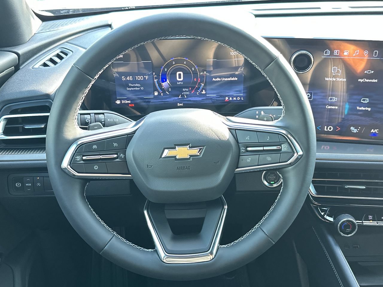 2027 Chevrolet Traverse LT, photo 14