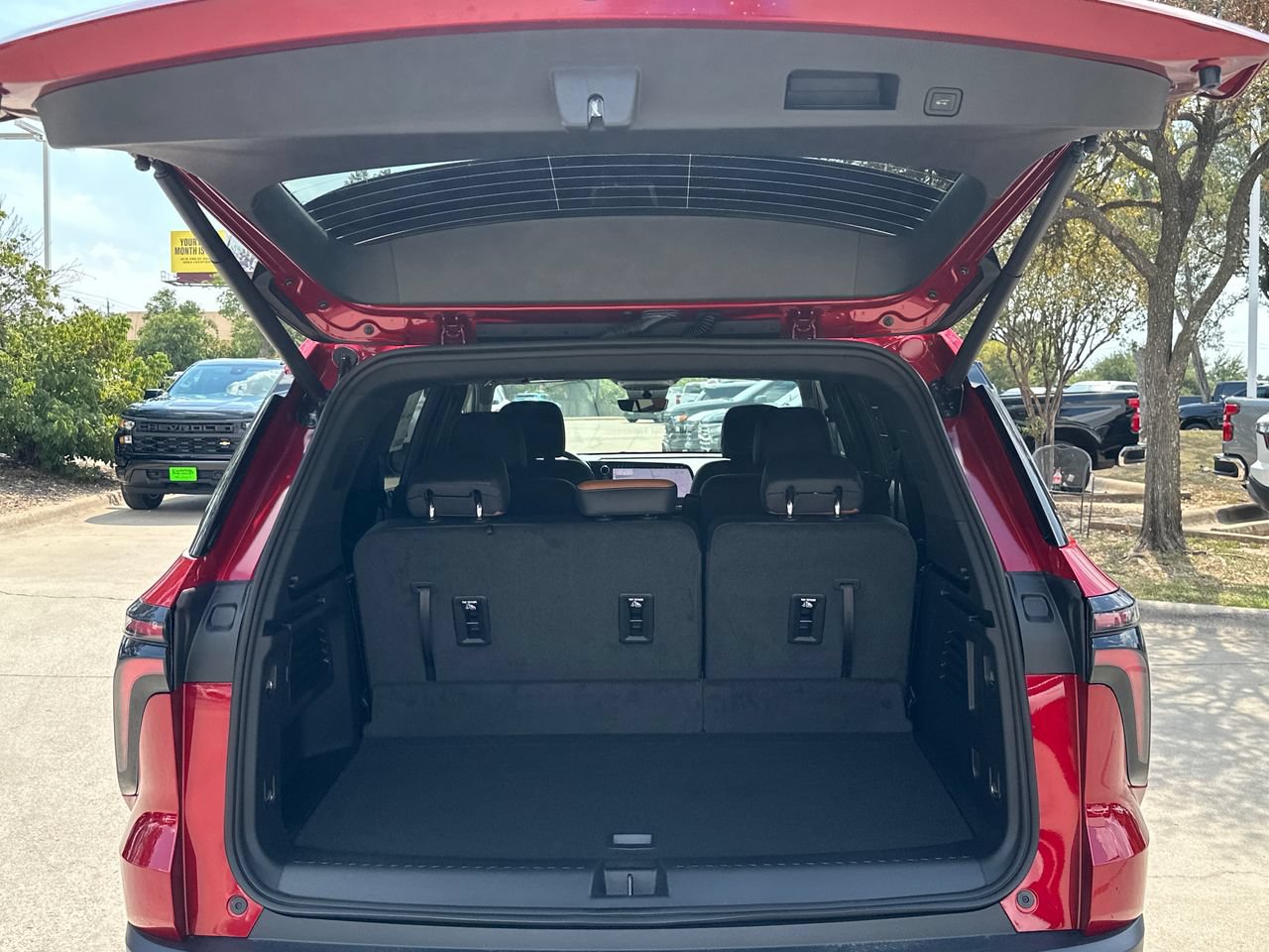 2027 Chevrolet Traverse Z71 SUV, photo 25