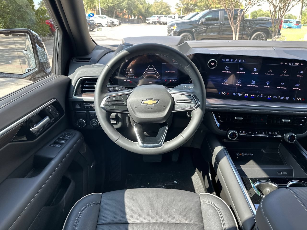 2026 Chevrolet Suburban High Country - Photo 14