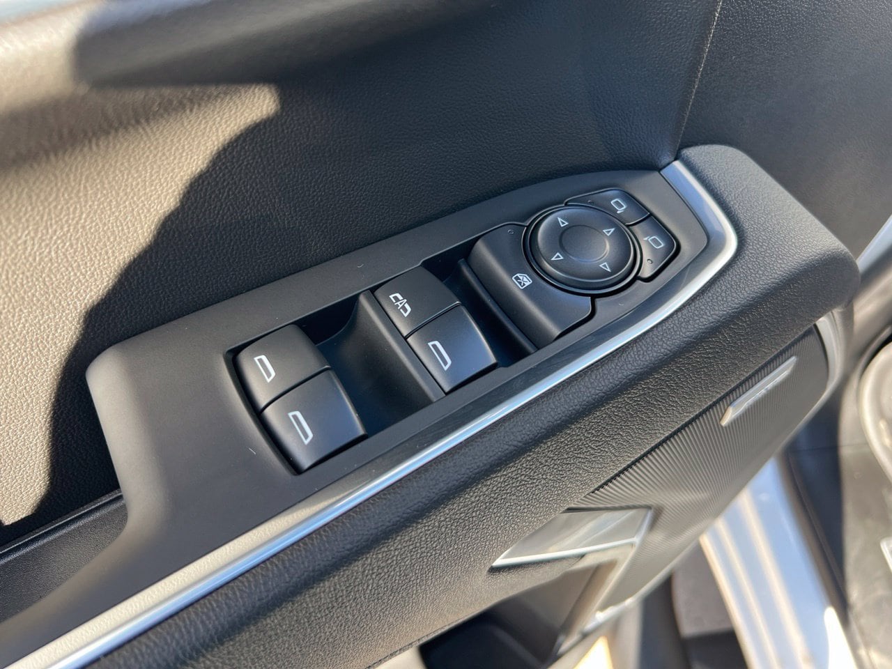 2026 Chevrolet Silverado 1500 RST Truck, photo 13