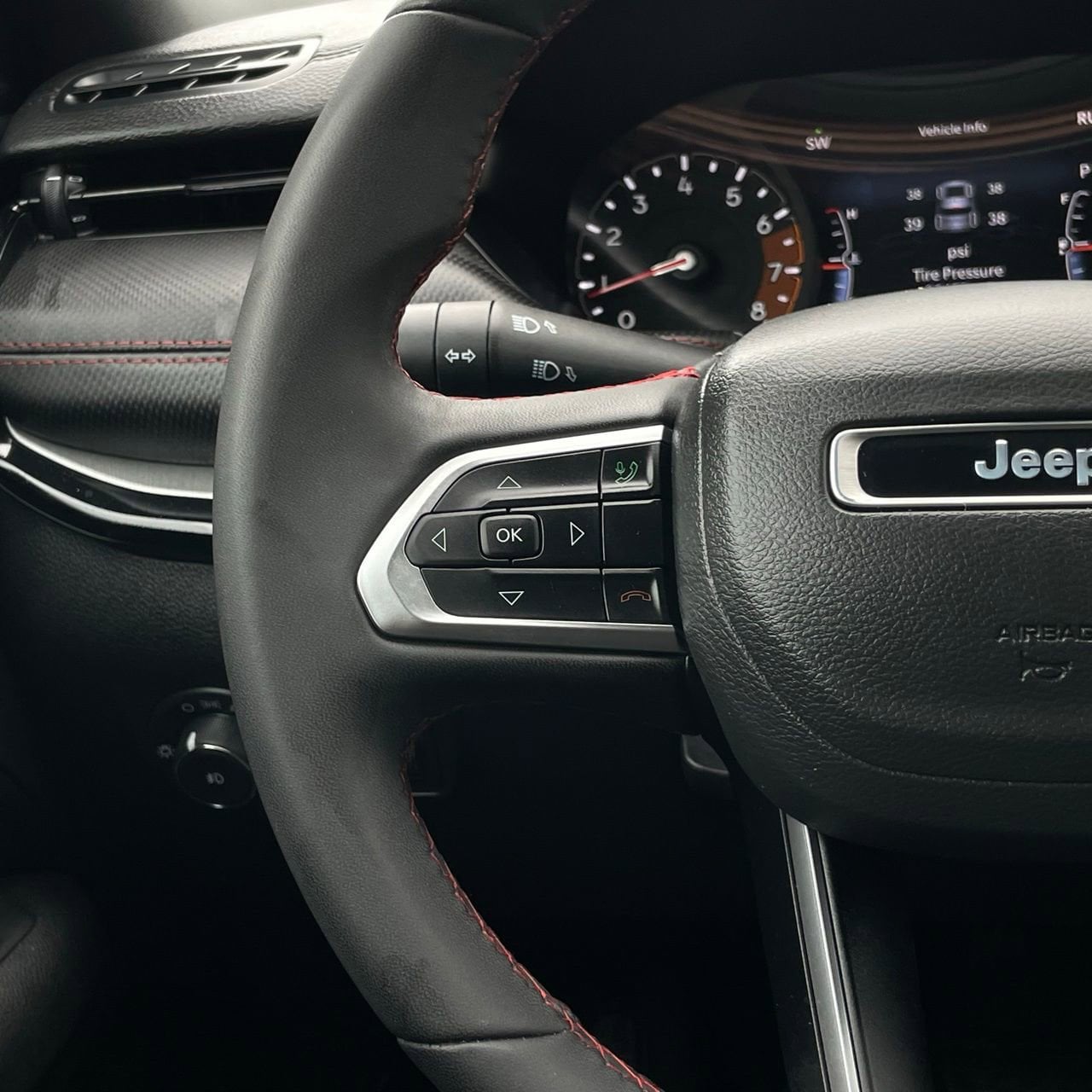 2025 Jeep Compass Trailhawk - Photo 13