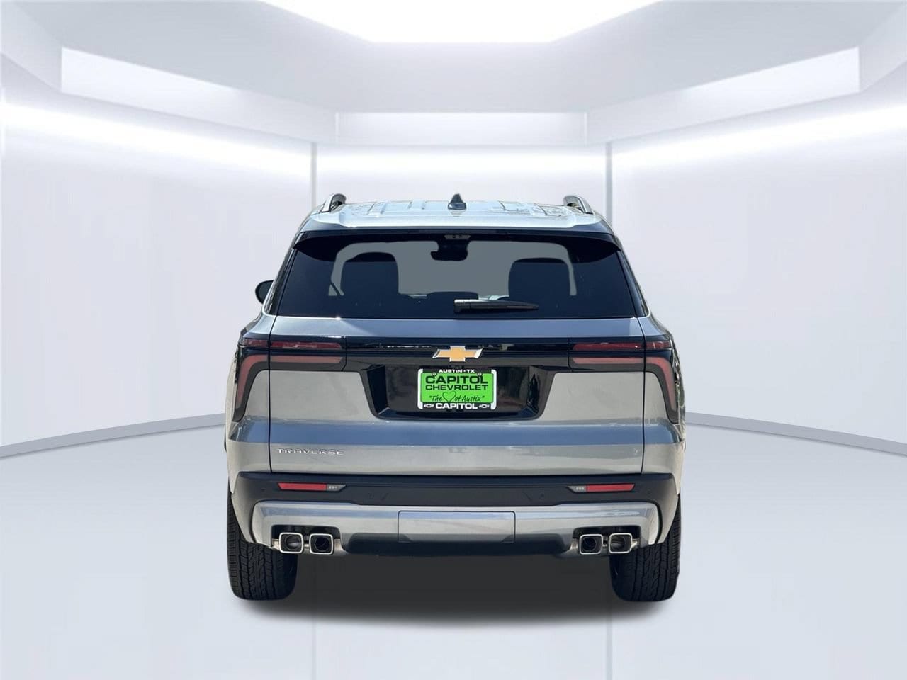 2027 Chevrolet Traverse LT SUV, photo 5