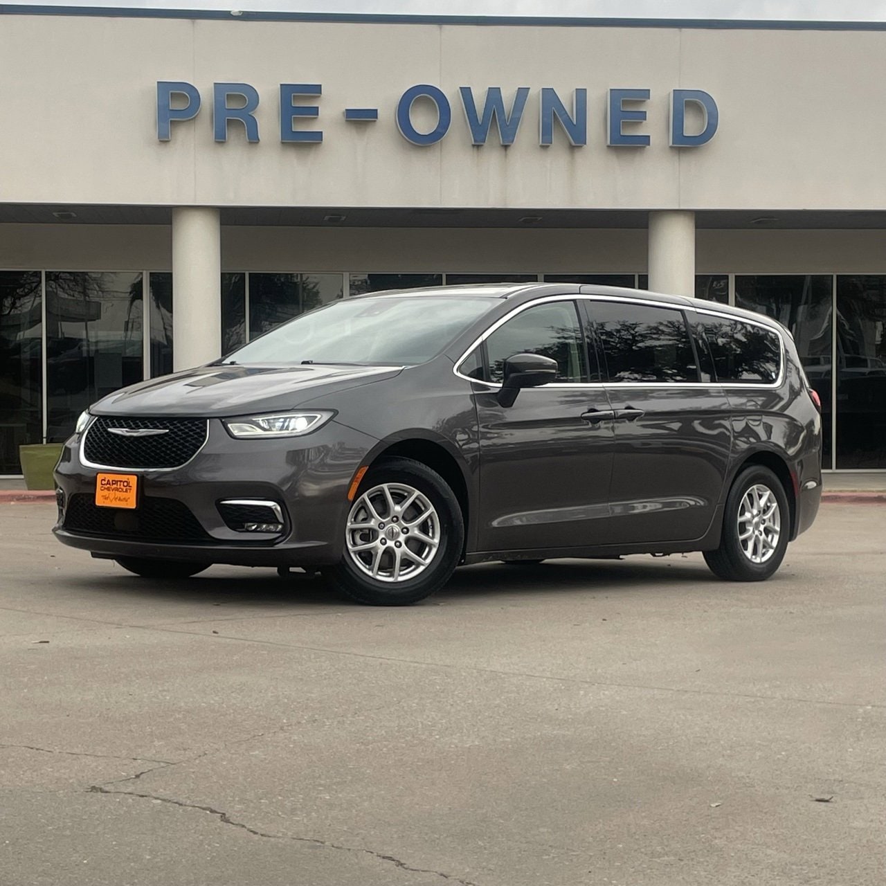 2023 Chrysler Pacifica Touring L