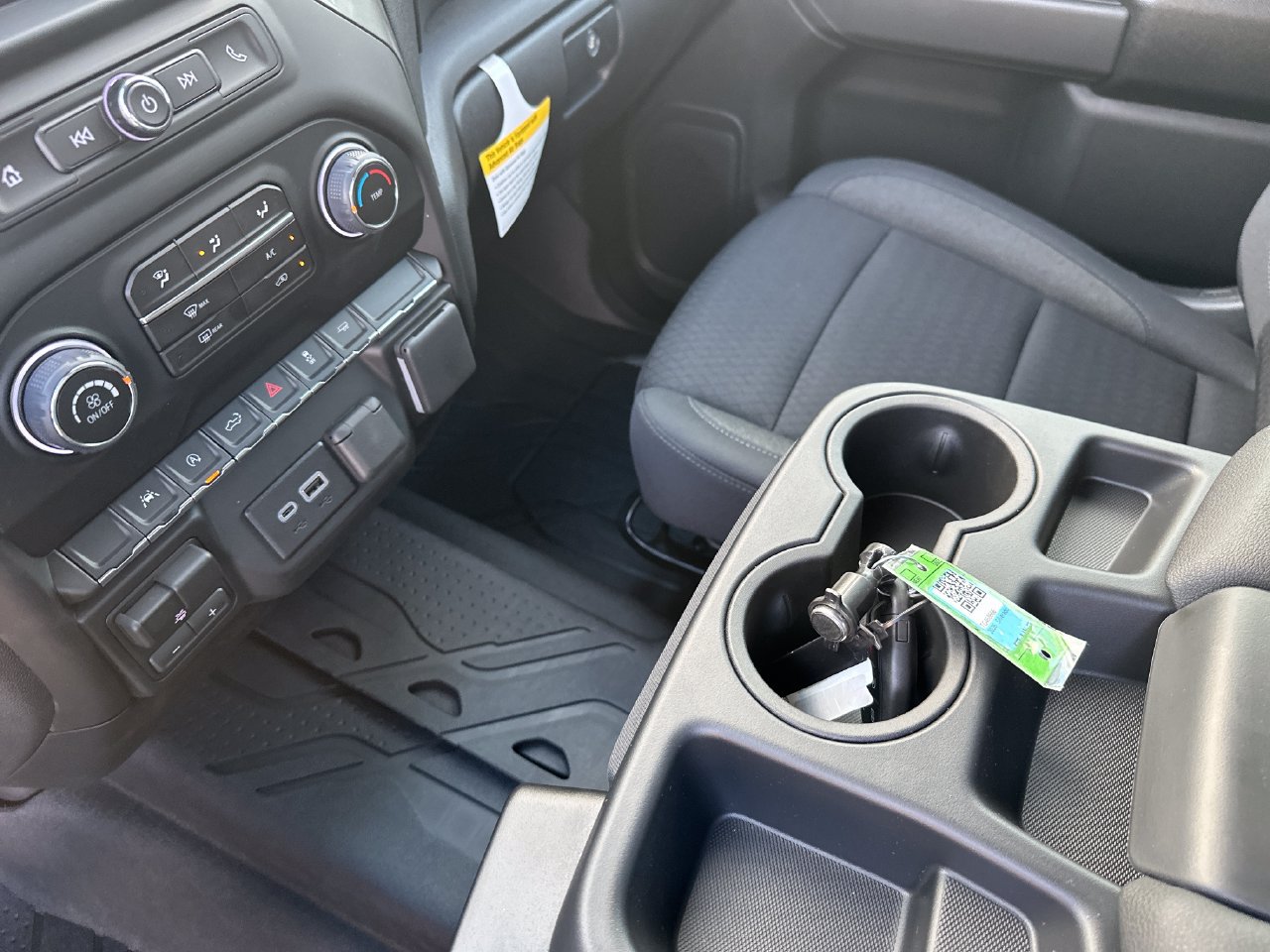 2026 Chevrolet Silverado 1500 Custom - Photo 24