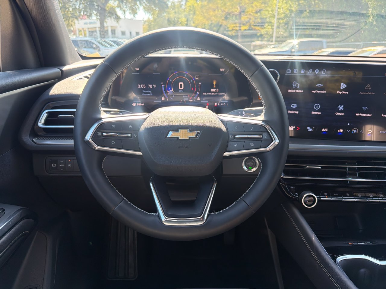 2027 Chevrolet Traverse LT - Photo 14