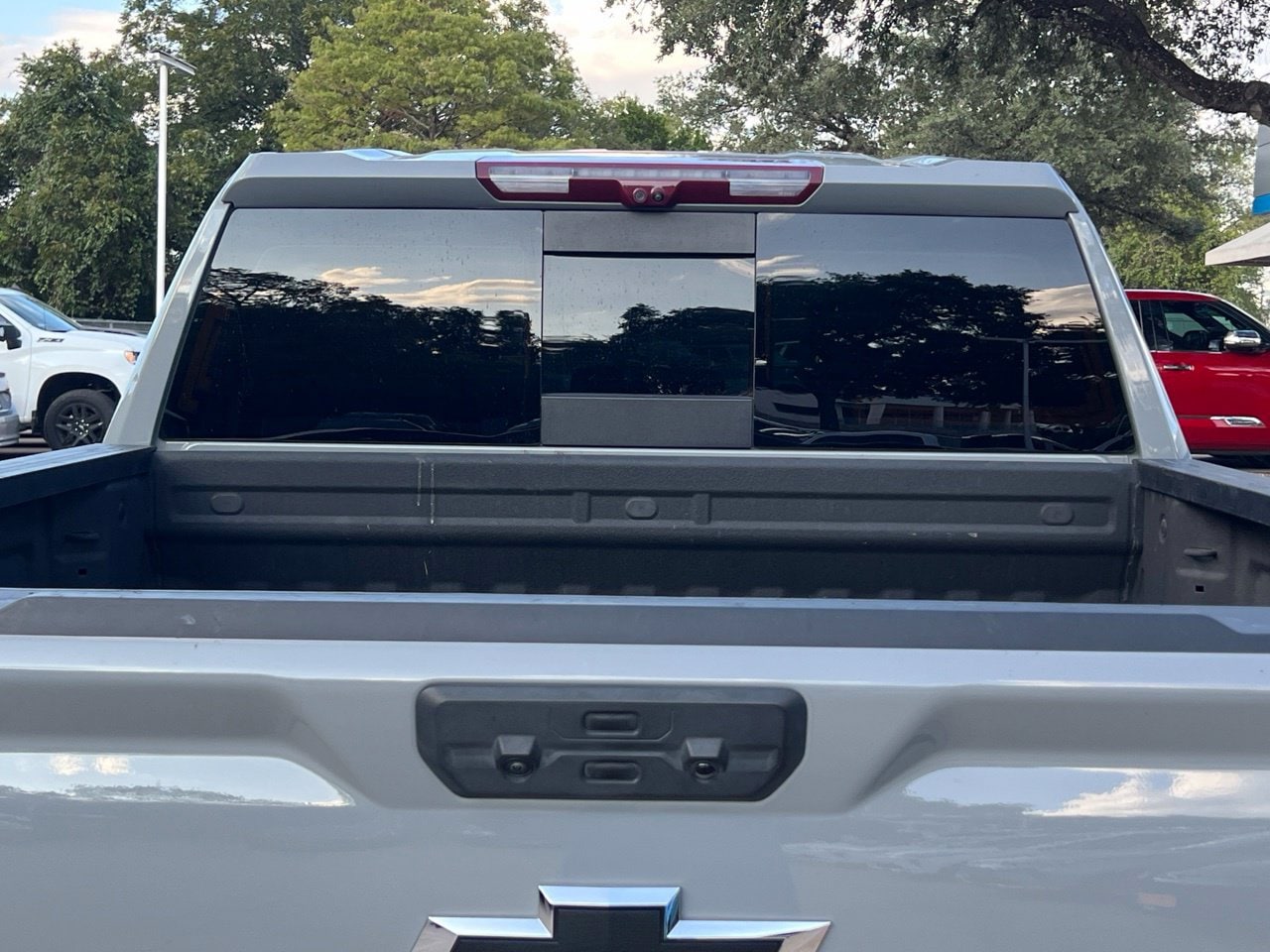 2024 Chevrolet Silverado 1500 ZR2 - Photo 23