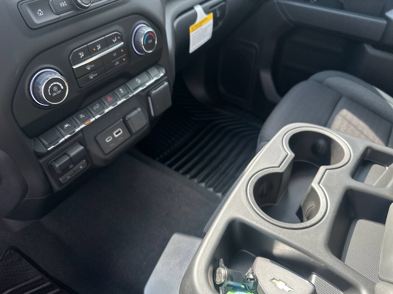 2026 Chevrolet Silverado 1500 Custom Trail Boss Truck, photo 24