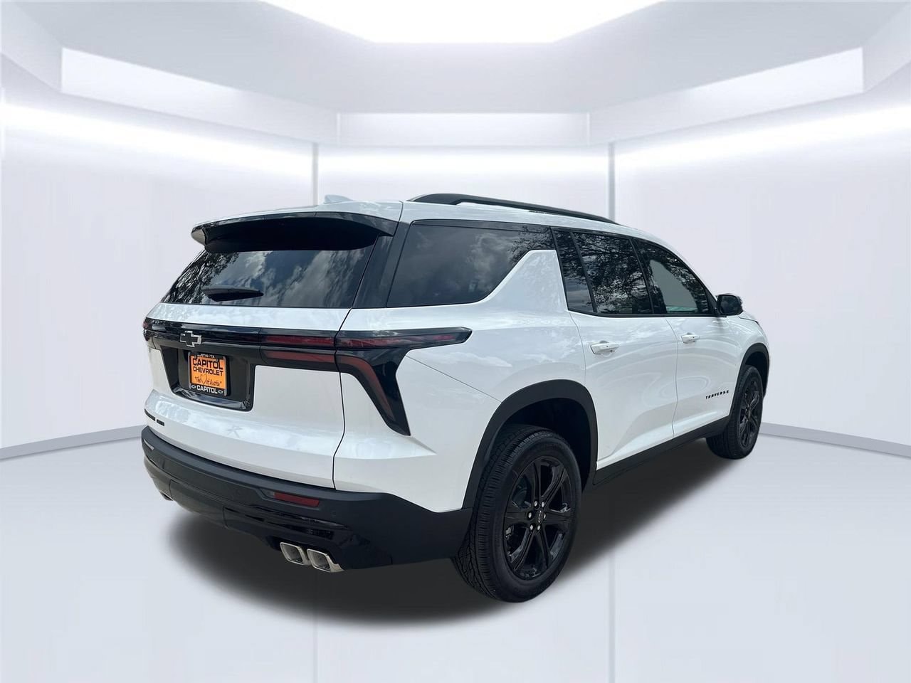2027 Chevrolet Traverse LT - Photo 6