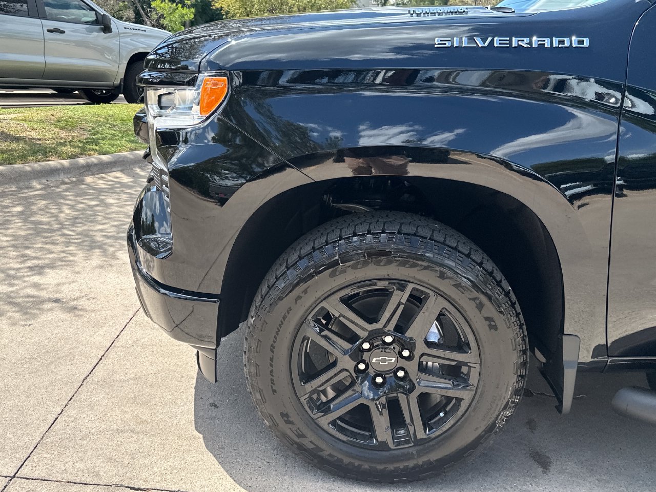 2026 Chevrolet Silverado 1500 RST - Photo 13