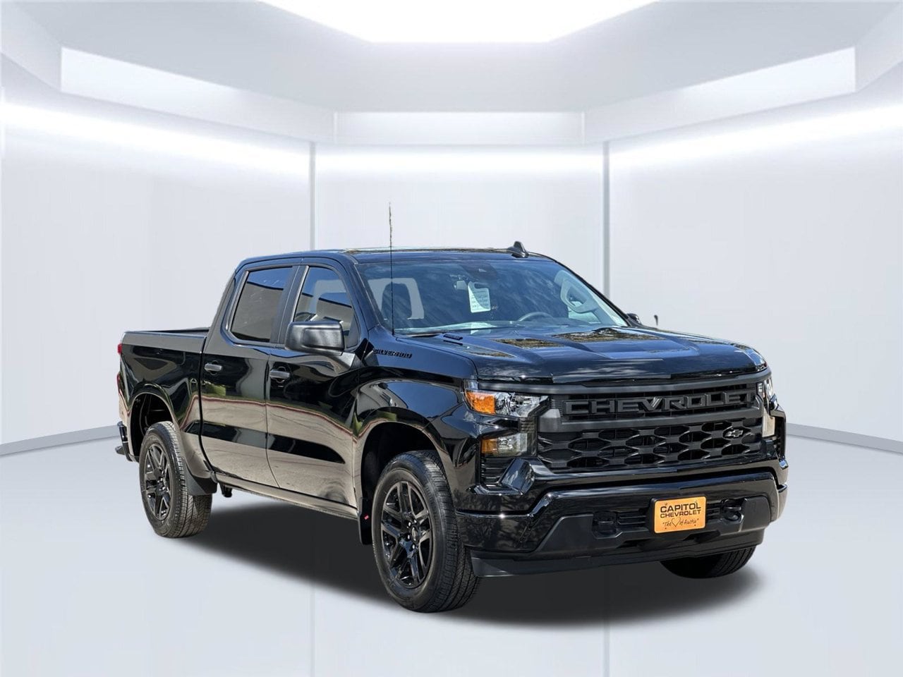 2026 Chevrolet Silverado 1500 Custom - Photo 8