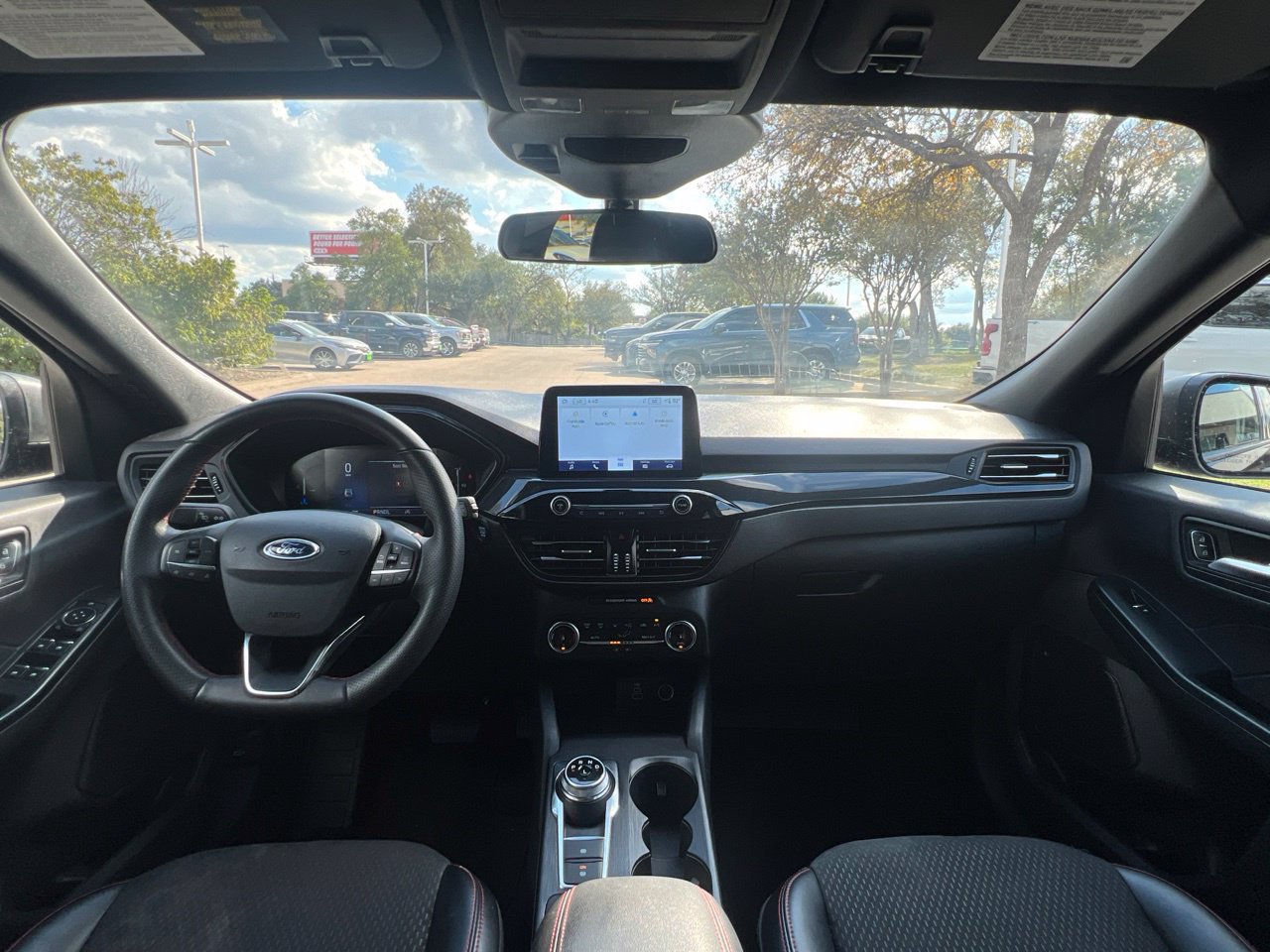 2025 Ford Escape ST-Line - Photo 11