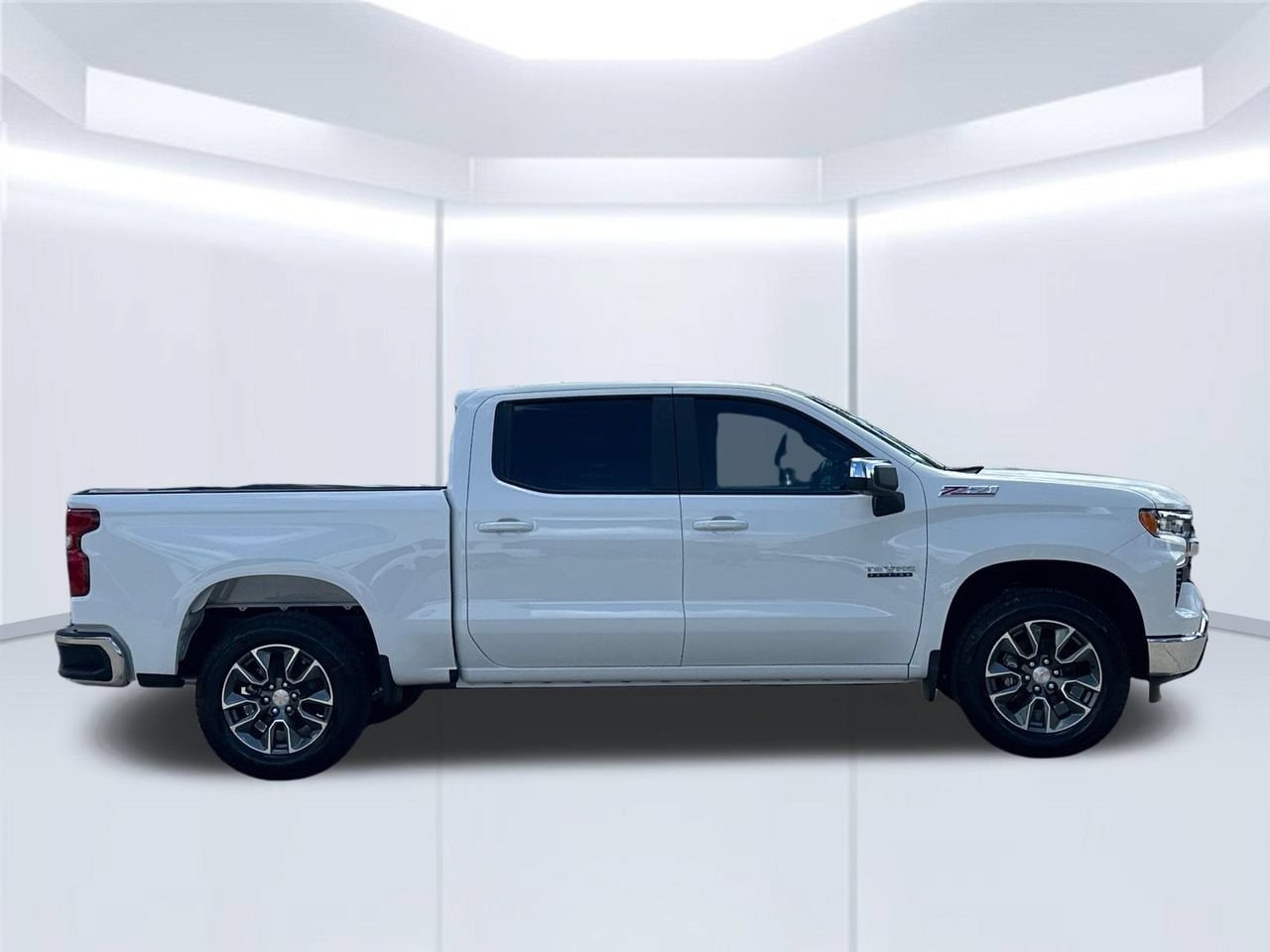2026 Chevrolet Silverado 1500 LT Truck, photo 6