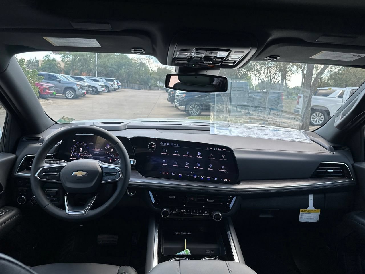 2026 Chevrolet Suburban LT SUV, photo 13