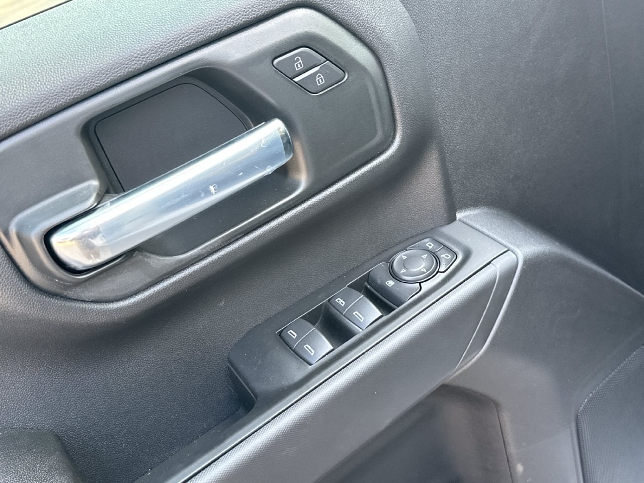 2026 Chevrolet Silverado 1500 Custom - Photo 21