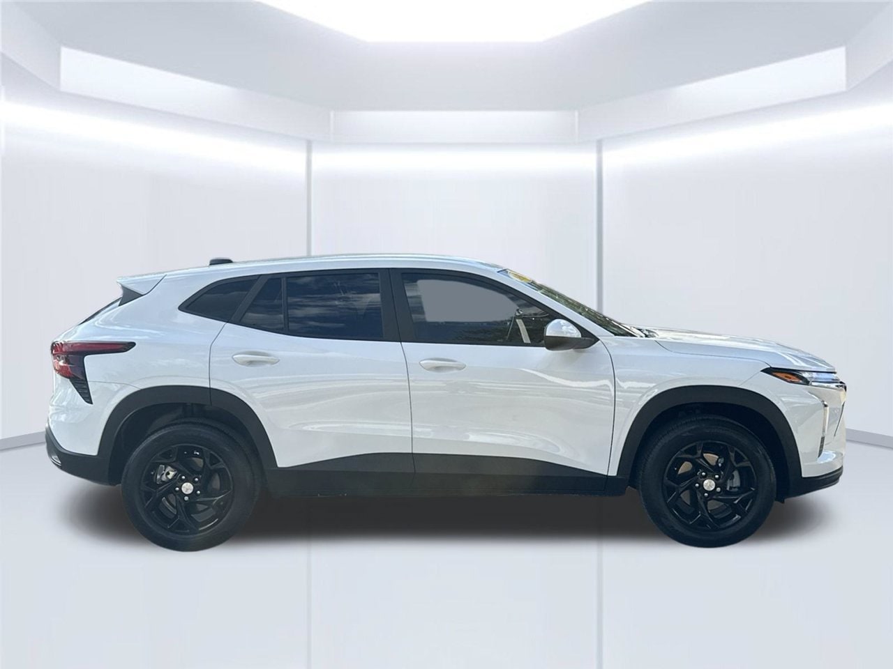 2026 Chevrolet Trax LS - Photo 7