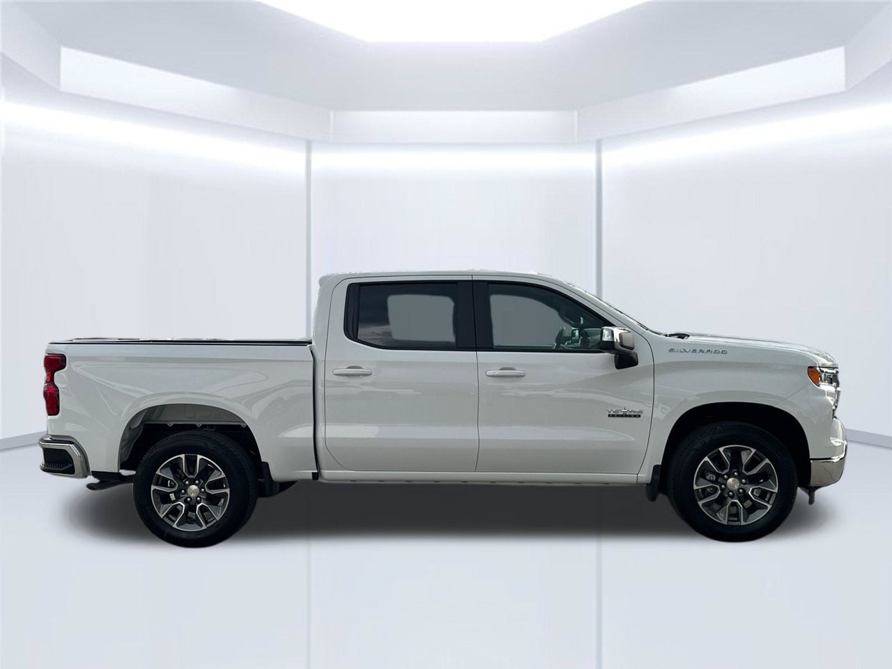 2026 Chevrolet Silverado 1500 LT - Photo 6