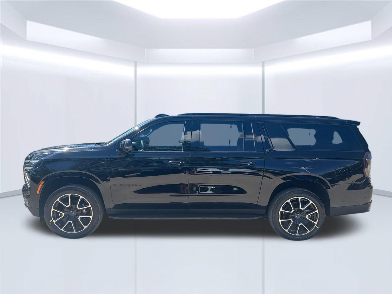 2026 Chevrolet Suburban RST SUV, photo 2