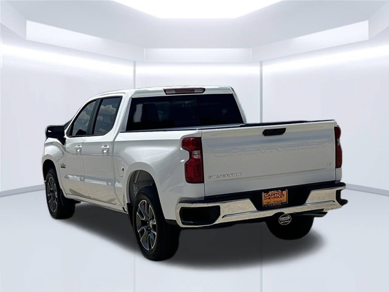 2026 Chevrolet Silverado 1500 LT Truck, photo 4