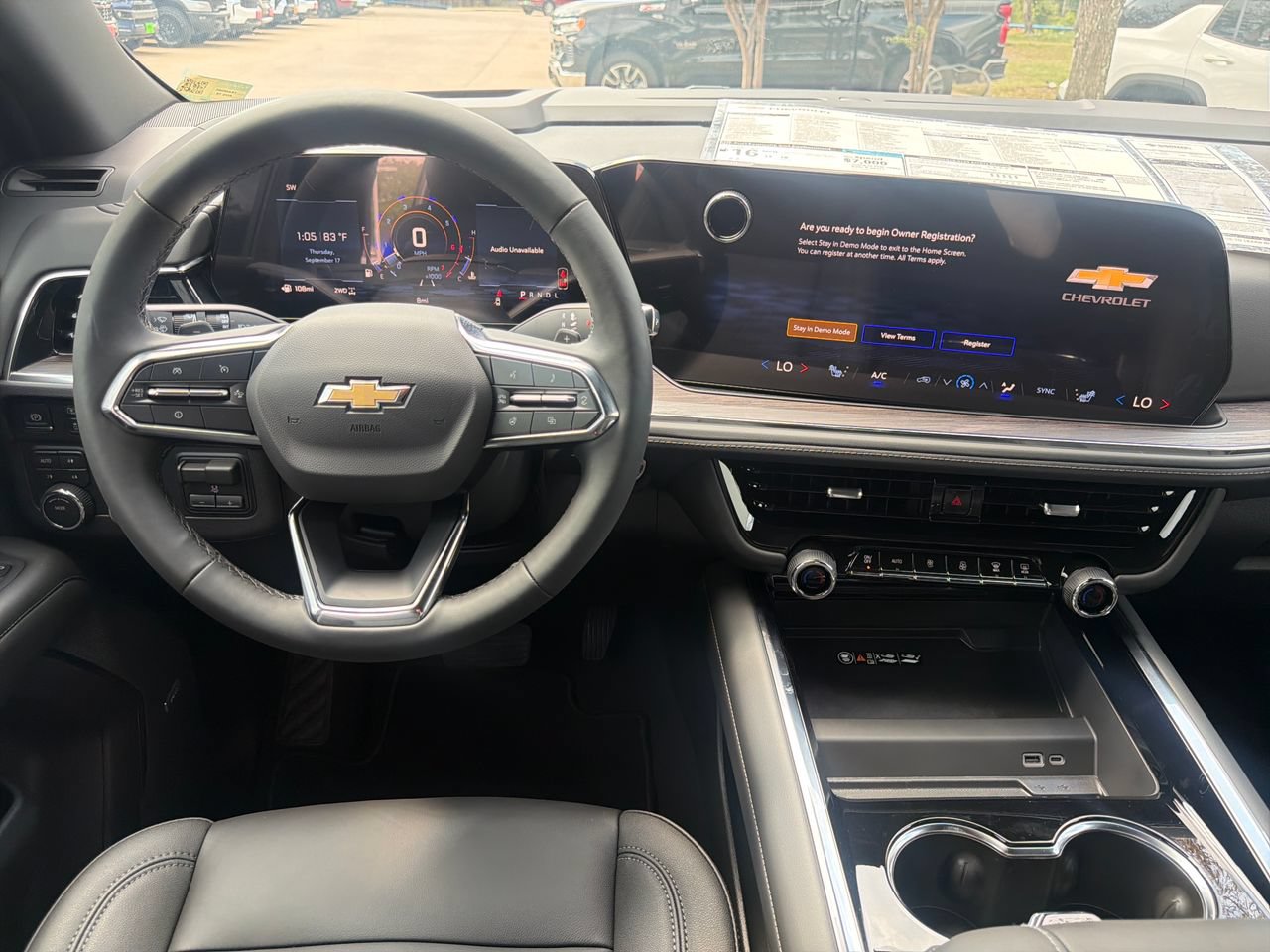 2026 Chevrolet Suburban LT SUV, photo 13