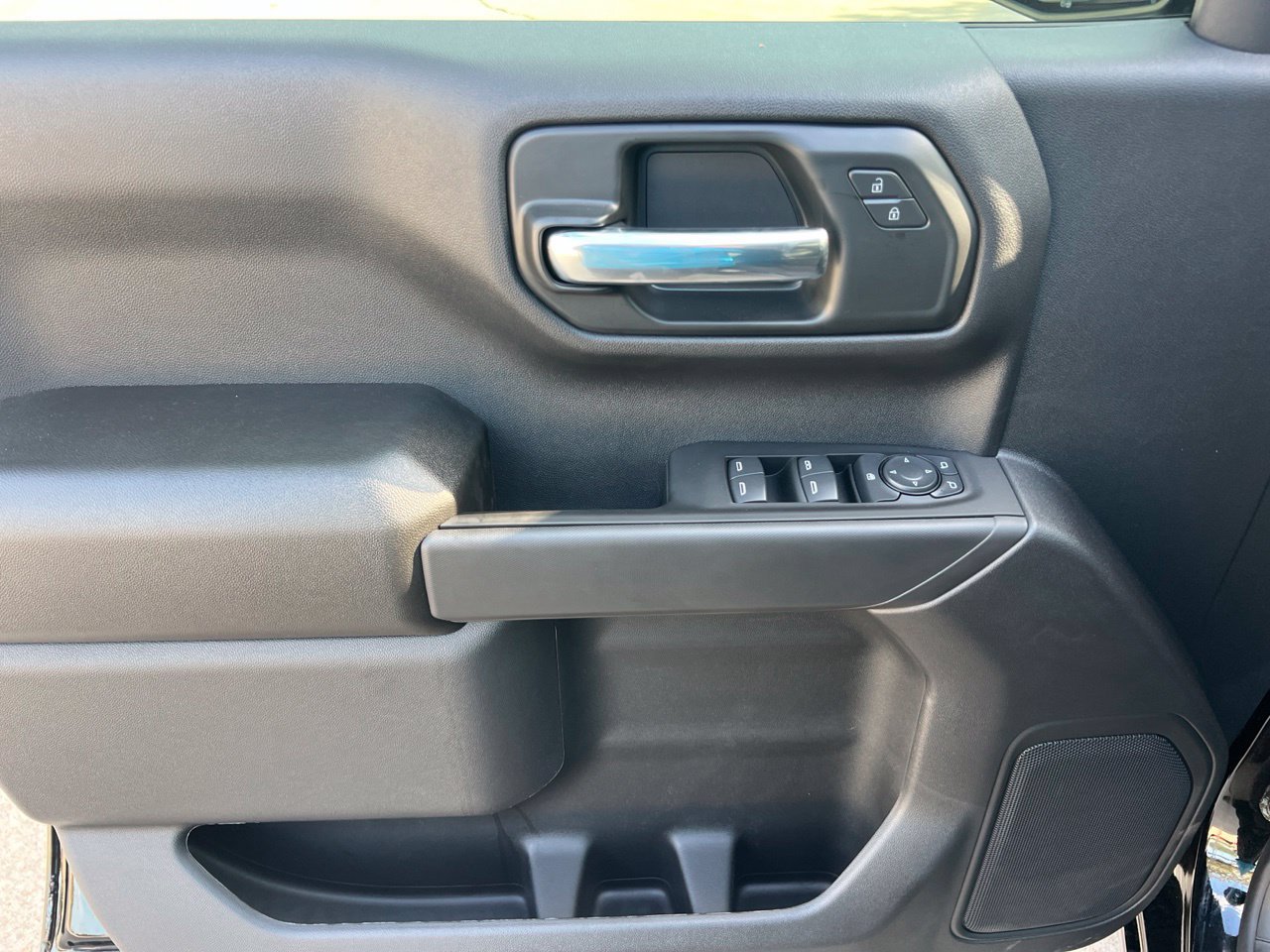2026 Chevrolet Silverado 1500 Custom Trail Boss - Photo 11