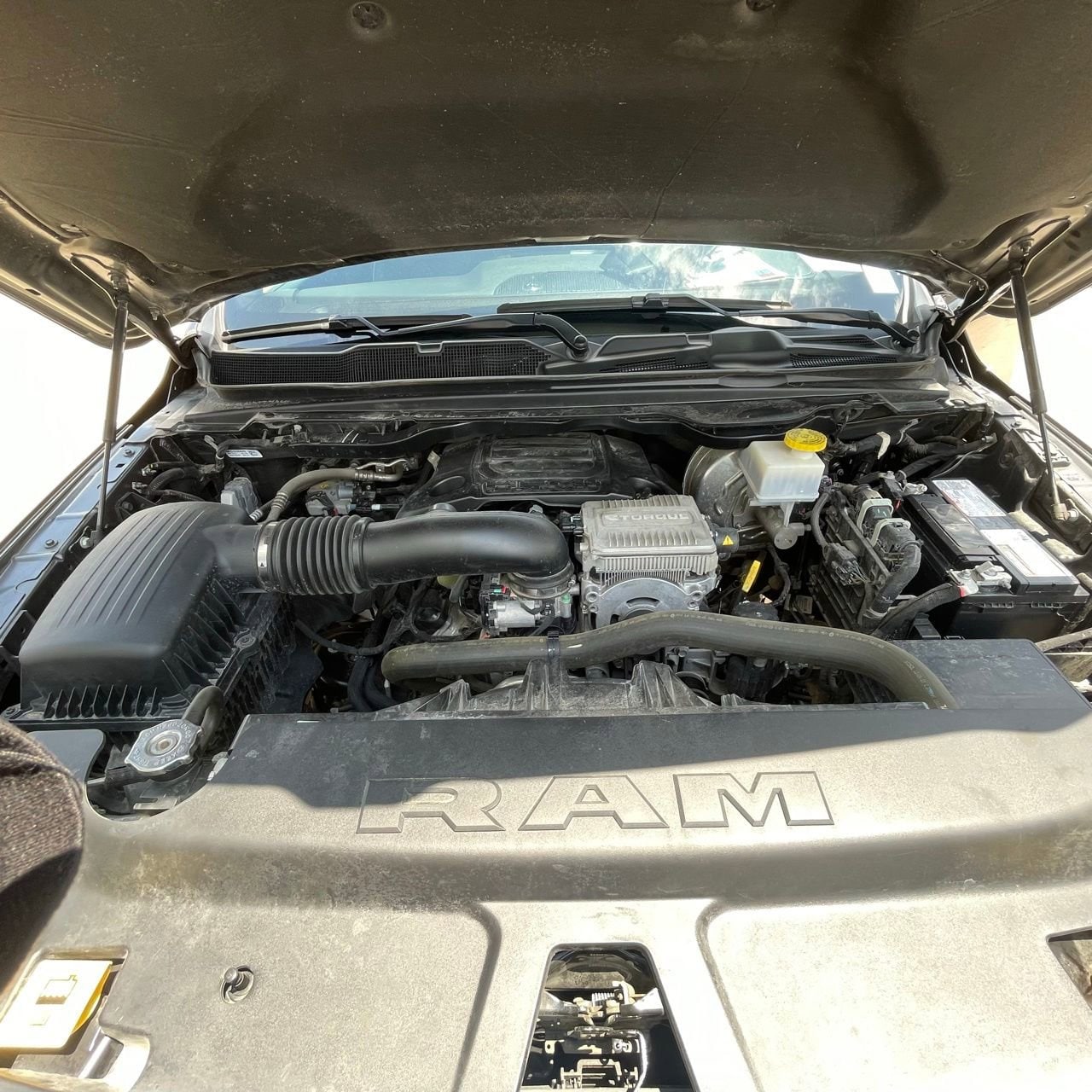 2024 RAM Ram 1500 Pickup Laramie - Photo 27