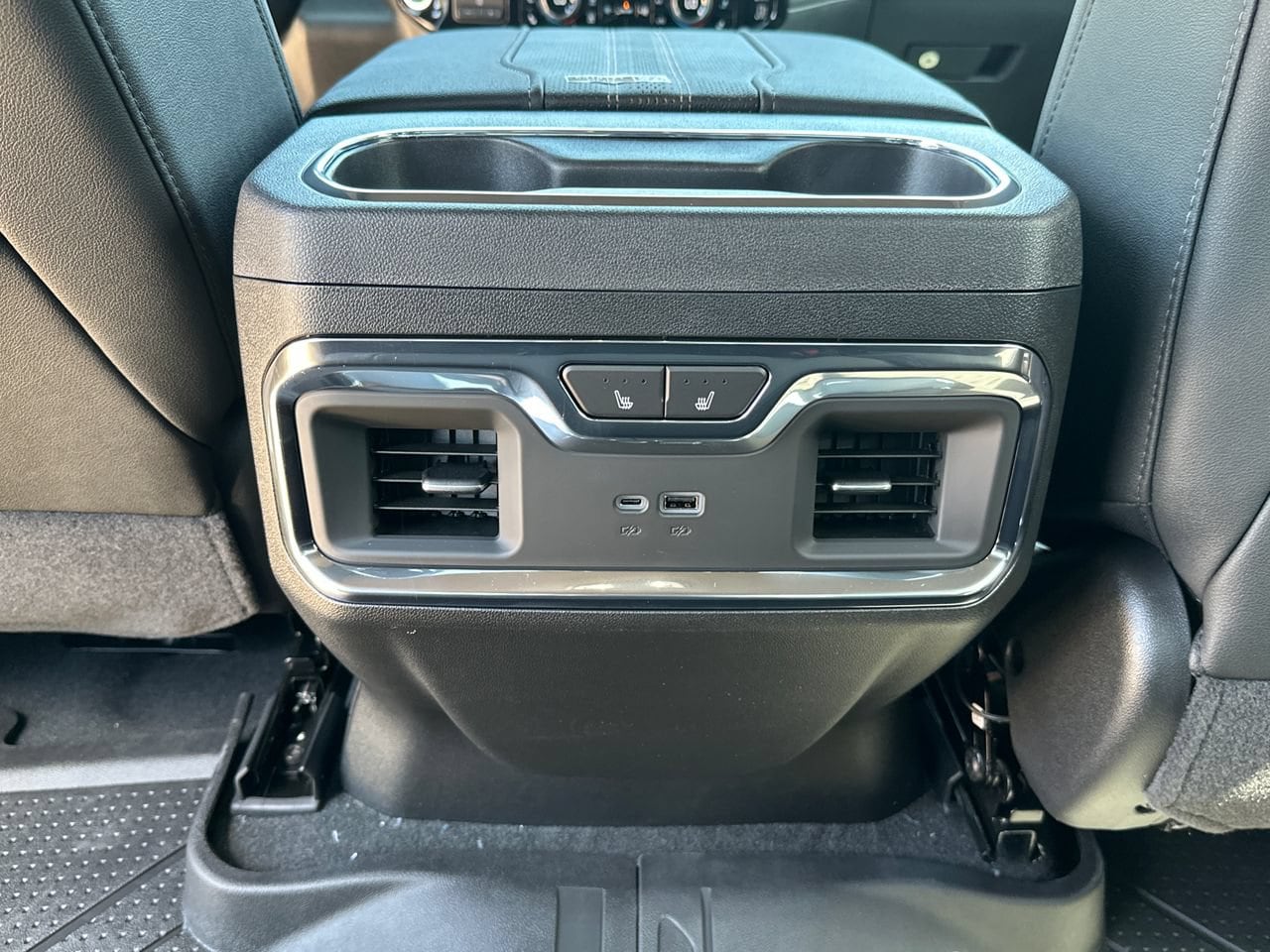 2026 Chevrolet Silverado 1500 High Country - Photo 27
