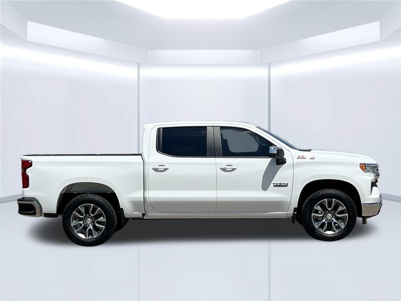 2026 Chevrolet Silverado 1500 LT Truck, photo 9