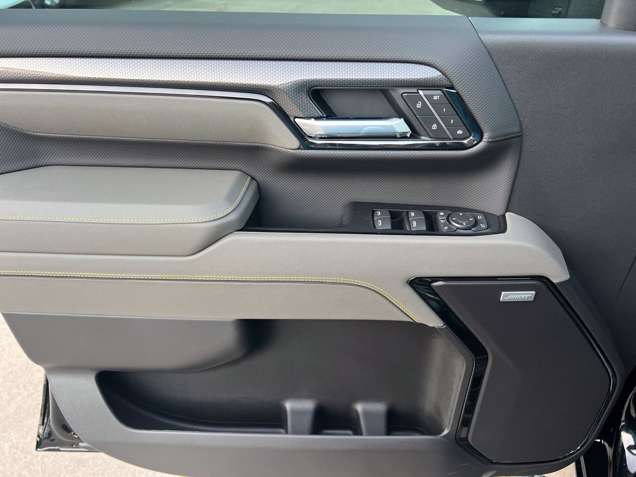 2026 Chevrolet Silverado 2500 HD ZR2 - Photo 11
