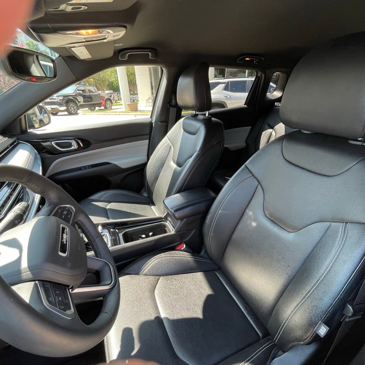 2025 Jeep Compass Limited - Photo 23