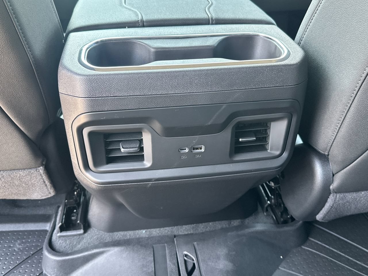 2026 Chevrolet Silverado 1500 RST - Photo 30