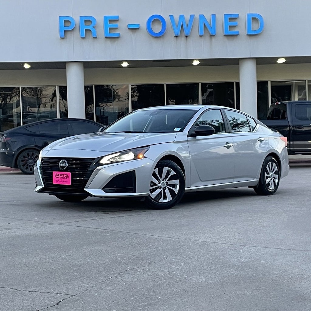 Used 2024 Nissan Altima 2.5 S Sedan