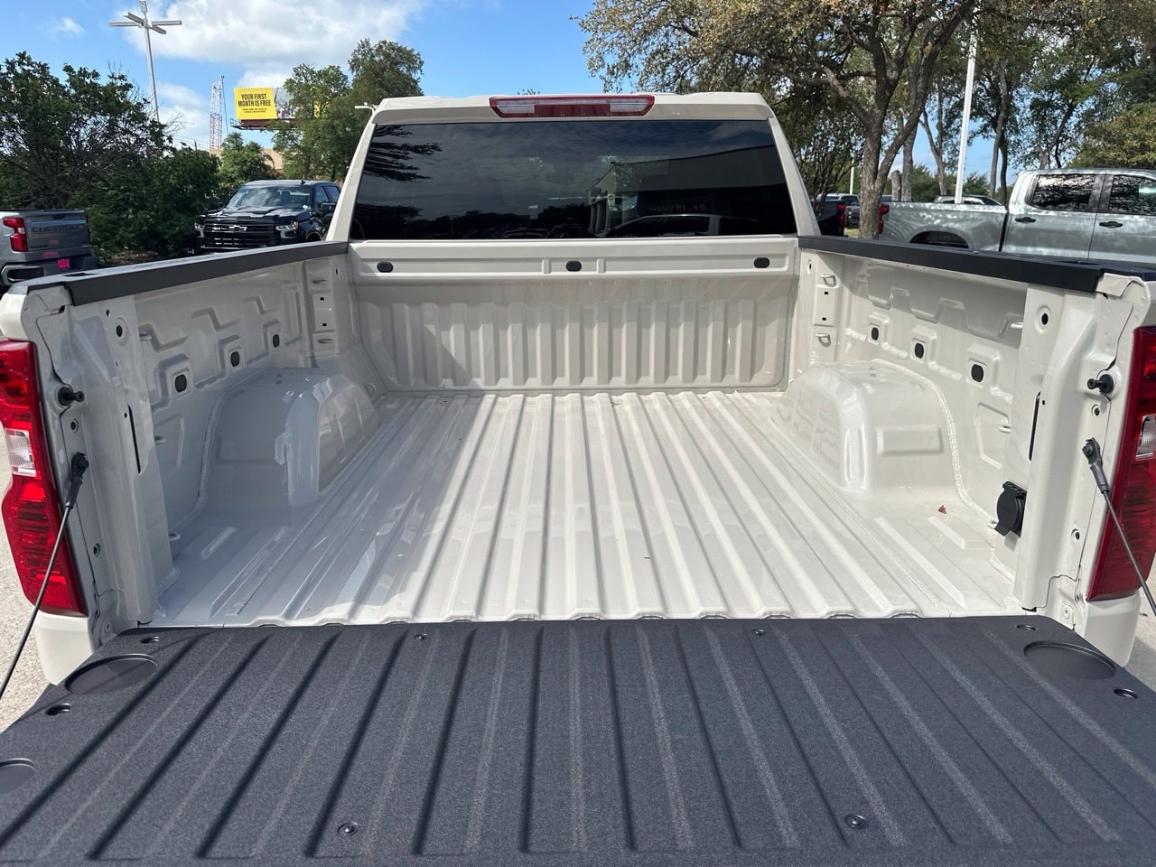2026 Chevrolet Silverado 1500 Custom Trail Boss - Photo 11