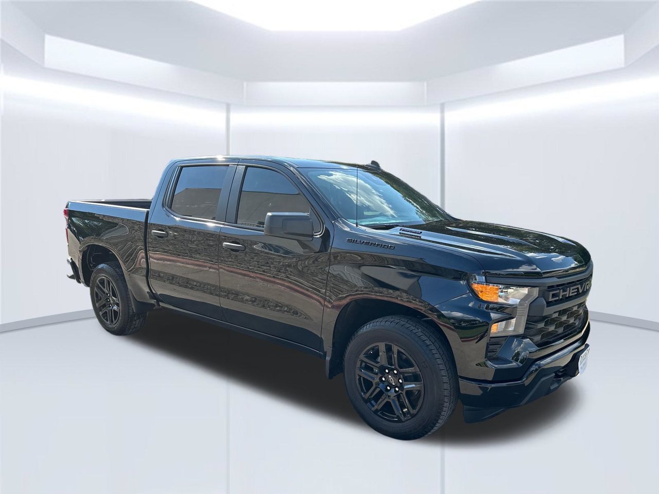 2026 Chevrolet Silverado 1500 Custom - Photo 8
