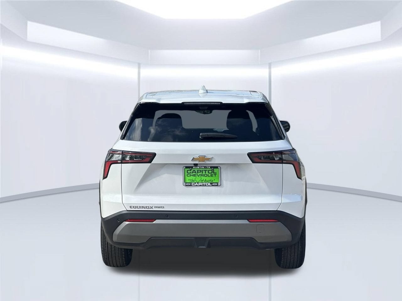 2027 Chevrolet Equinox LT SUV, photo 5