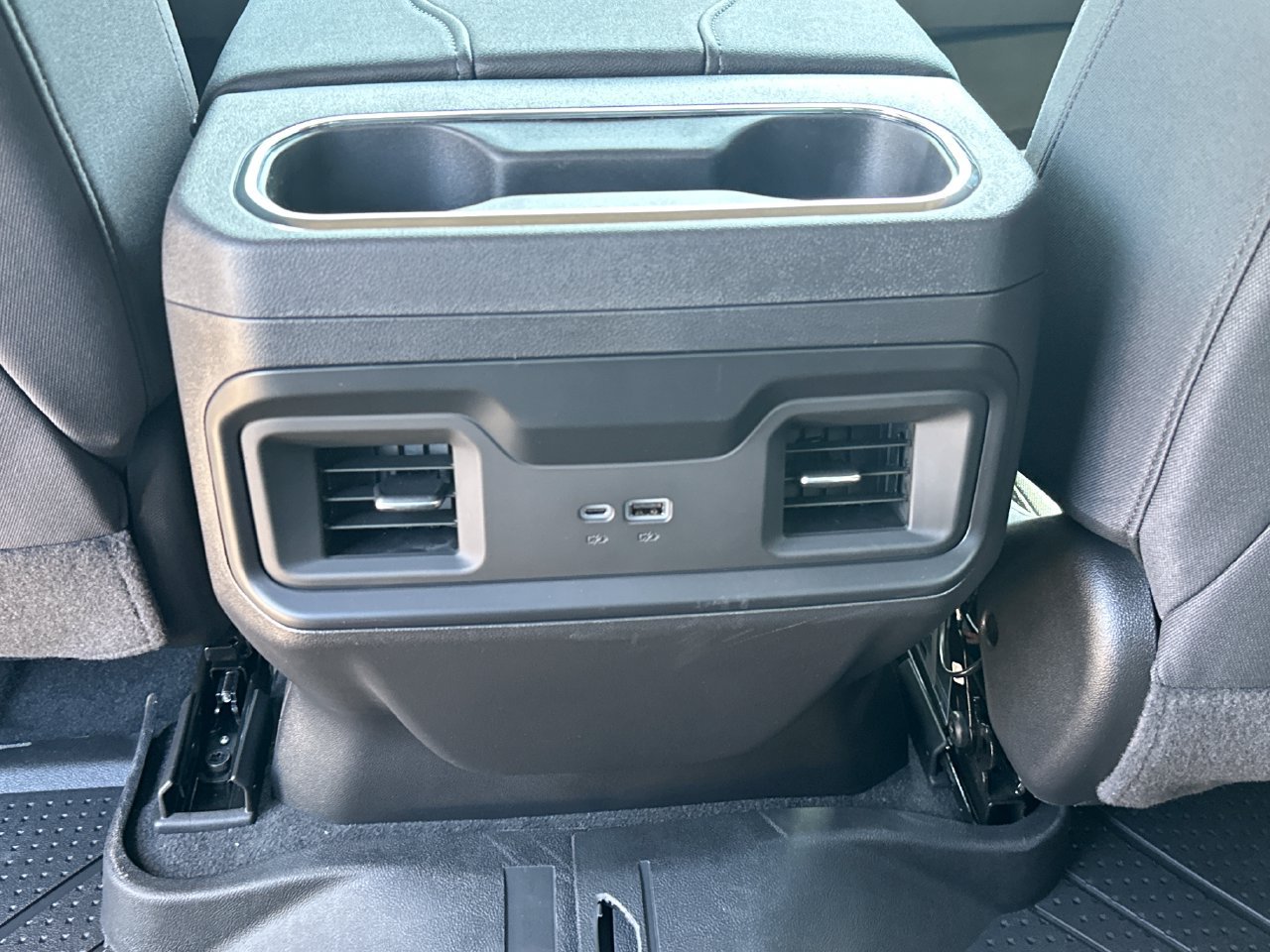 2026 Chevrolet Silverado 1500 LT - Photo 28