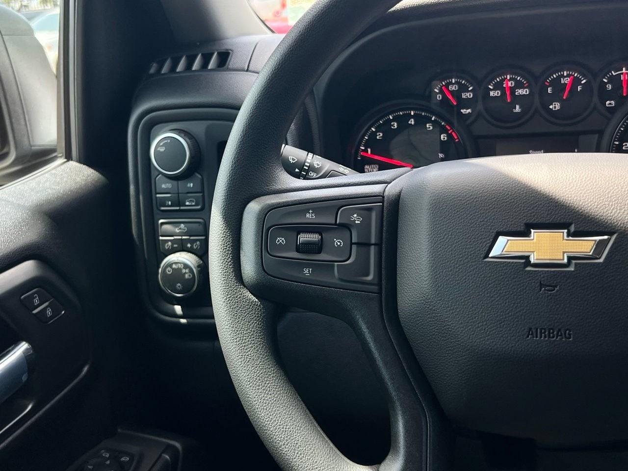 2026 Chevrolet Silverado 1500 Custom Truck, photo 16