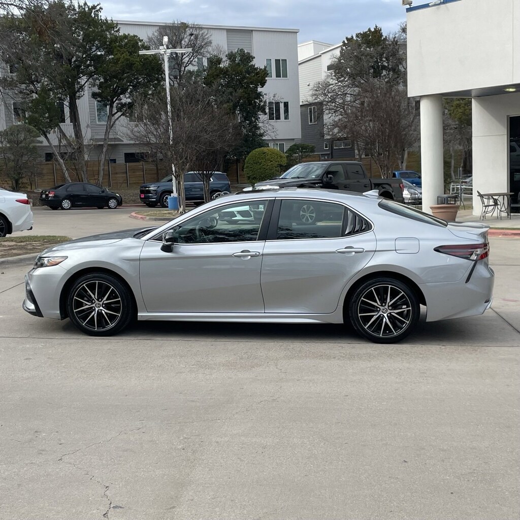 Used 2024 Toyota Camry SE Sedan
