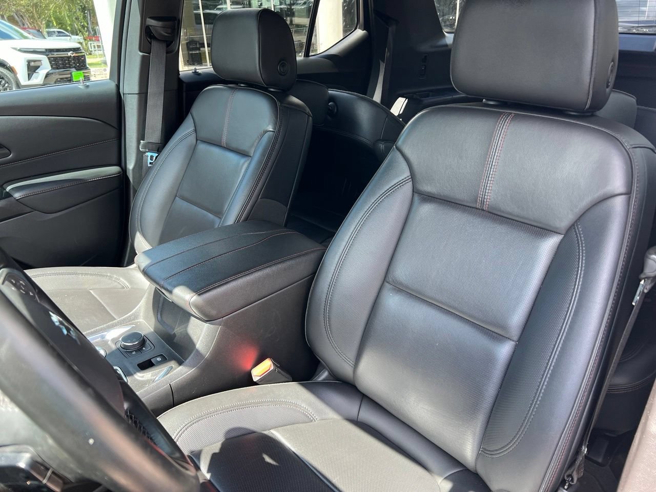 2023 Chevrolet Traverse RS - Photo 11