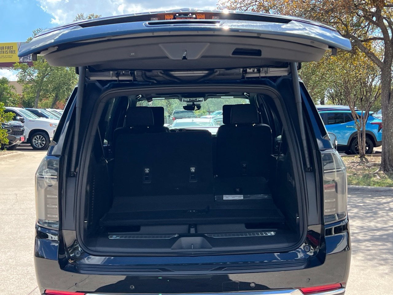 2026 Chevrolet Suburban High Country, photo 25