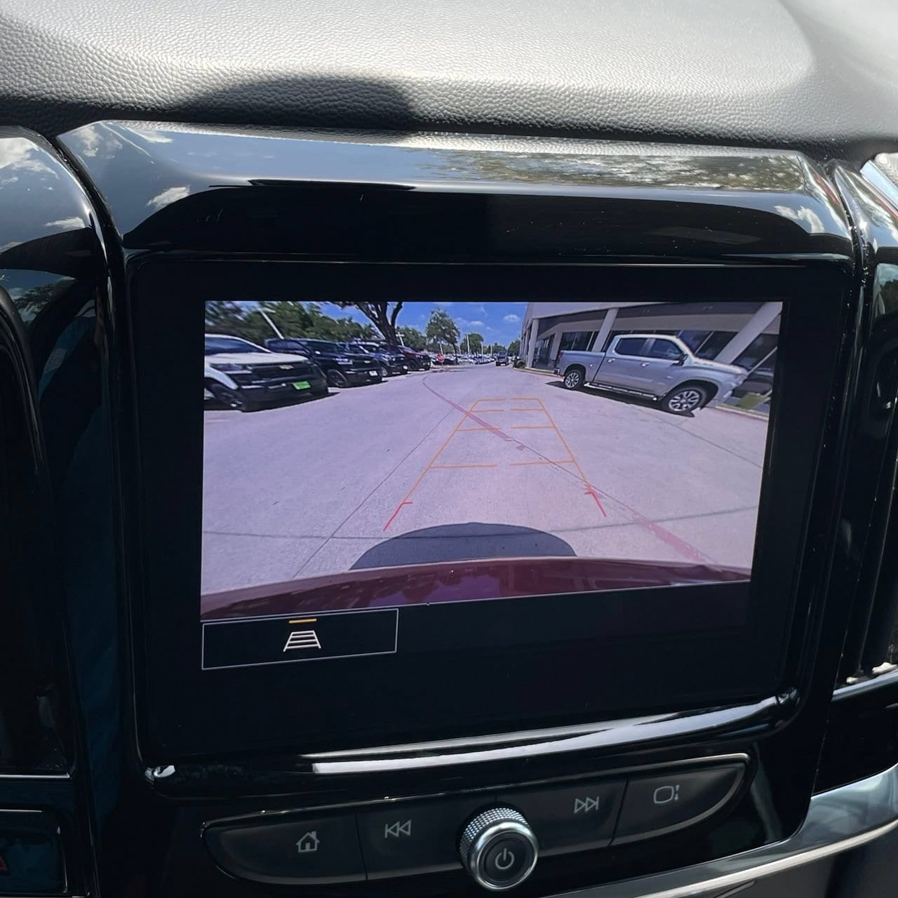 2023 Chevrolet Traverse 1LT - Photo 19