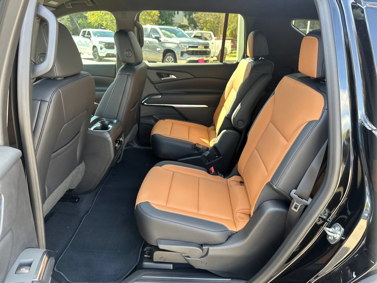 2027 Chevrolet Traverse Z71 SUV, photo 27
