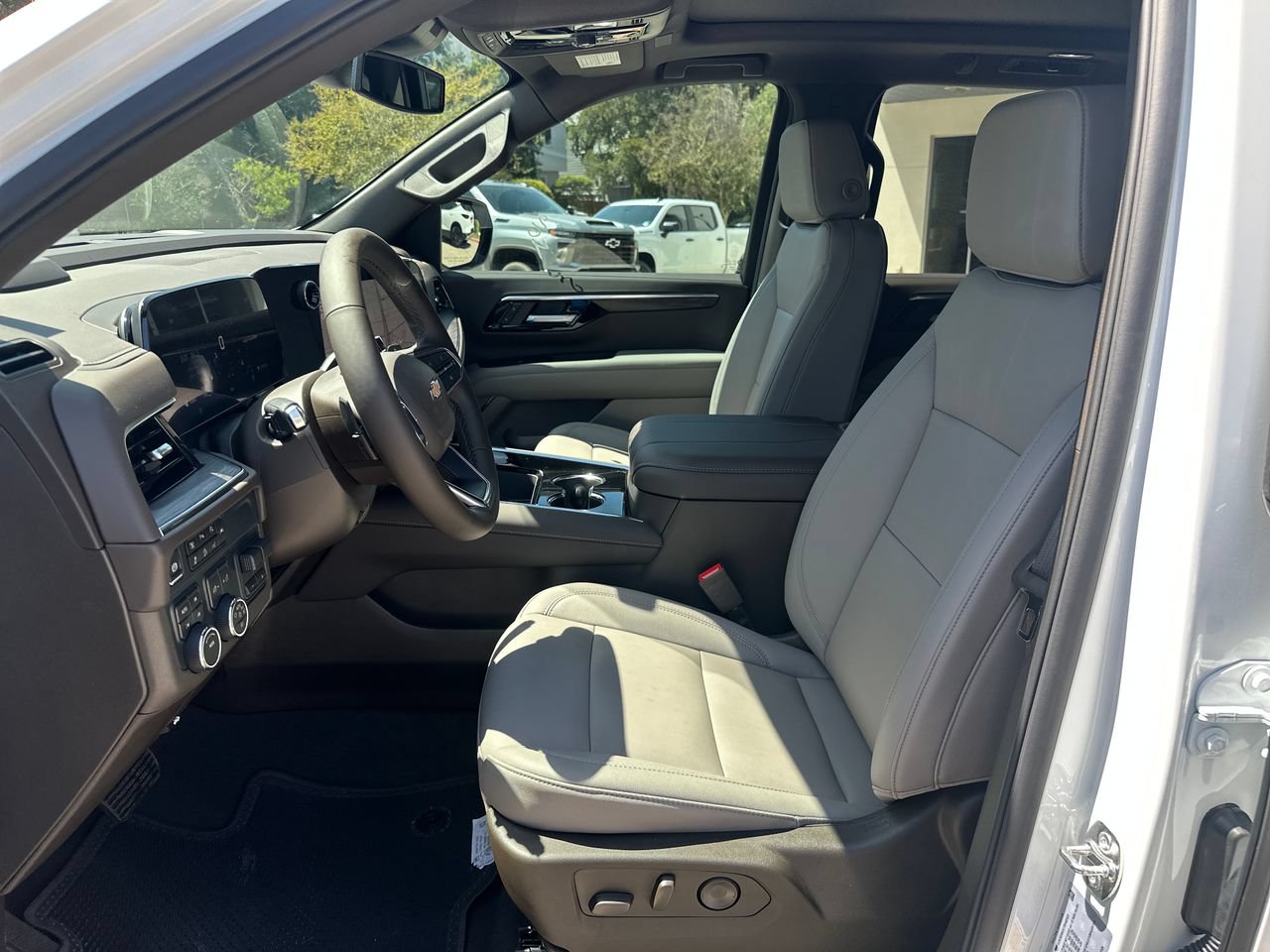 2026 Chevrolet Tahoe LT SUV, photo 10