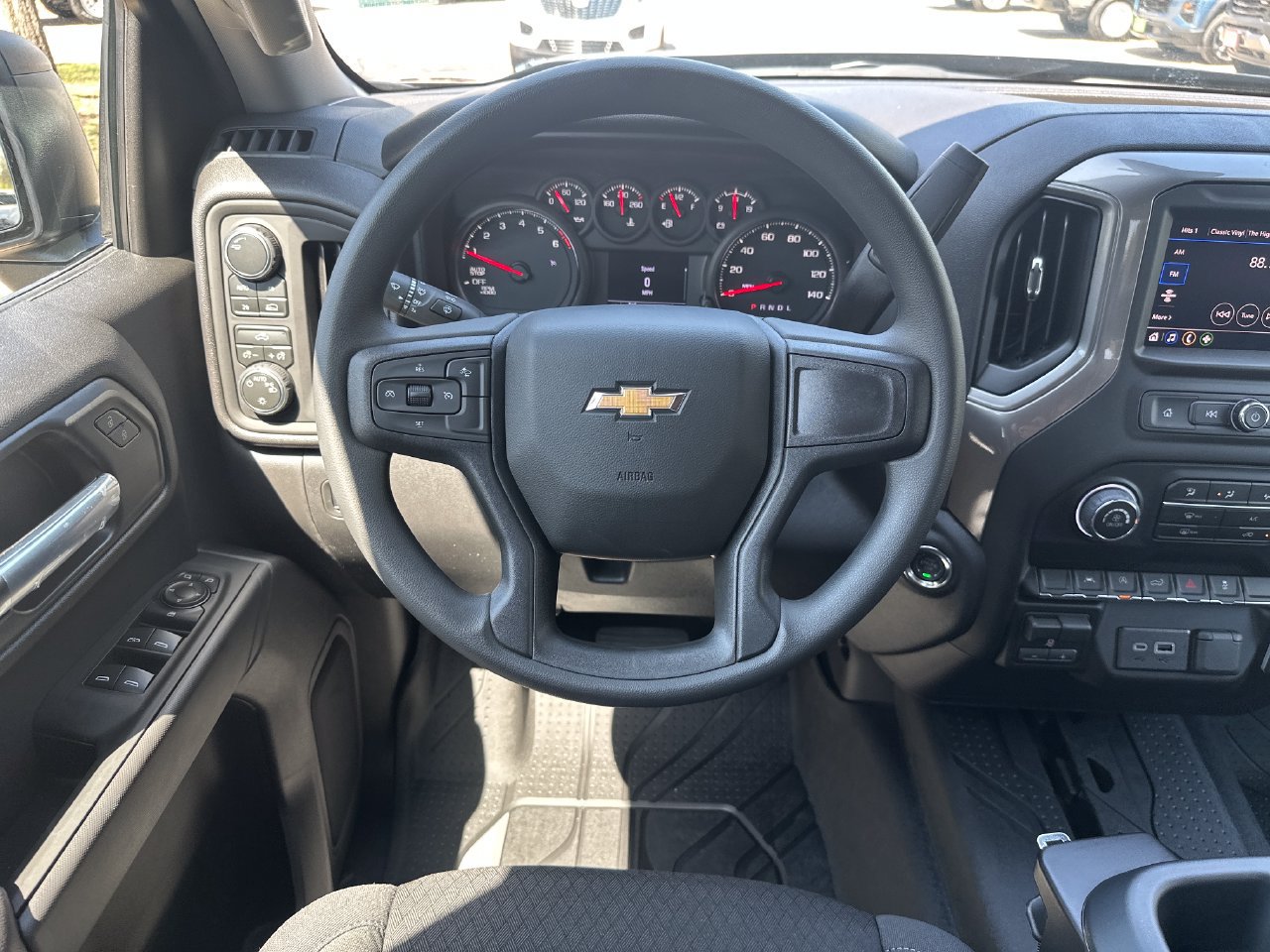 2026 Chevrolet Silverado 1500 Custom - Photo 14
