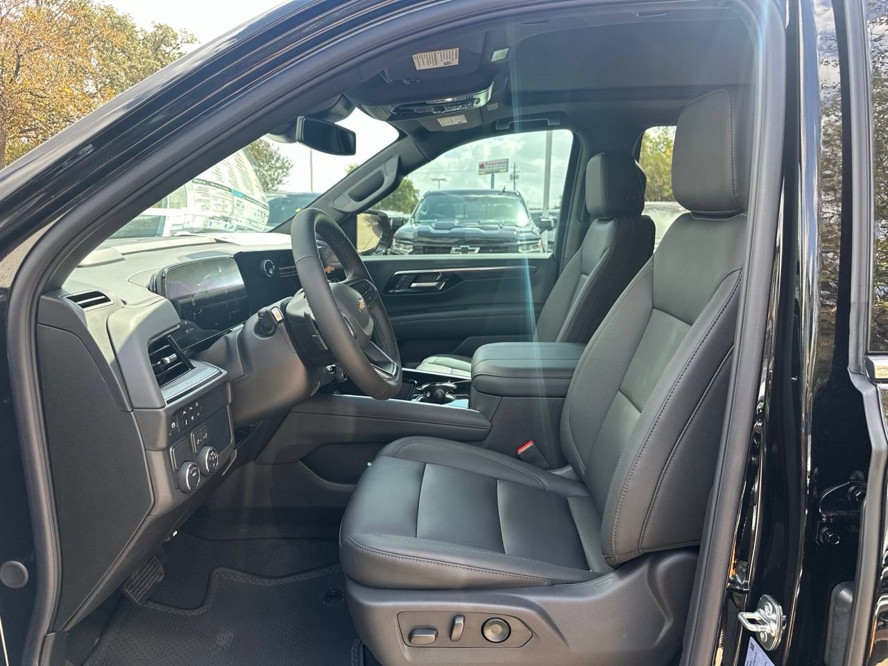 2026 Chevrolet Tahoe LT SUV, photo 11