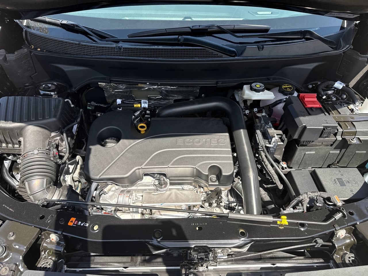 2027 Chevrolet Equinox LT - Photo 25