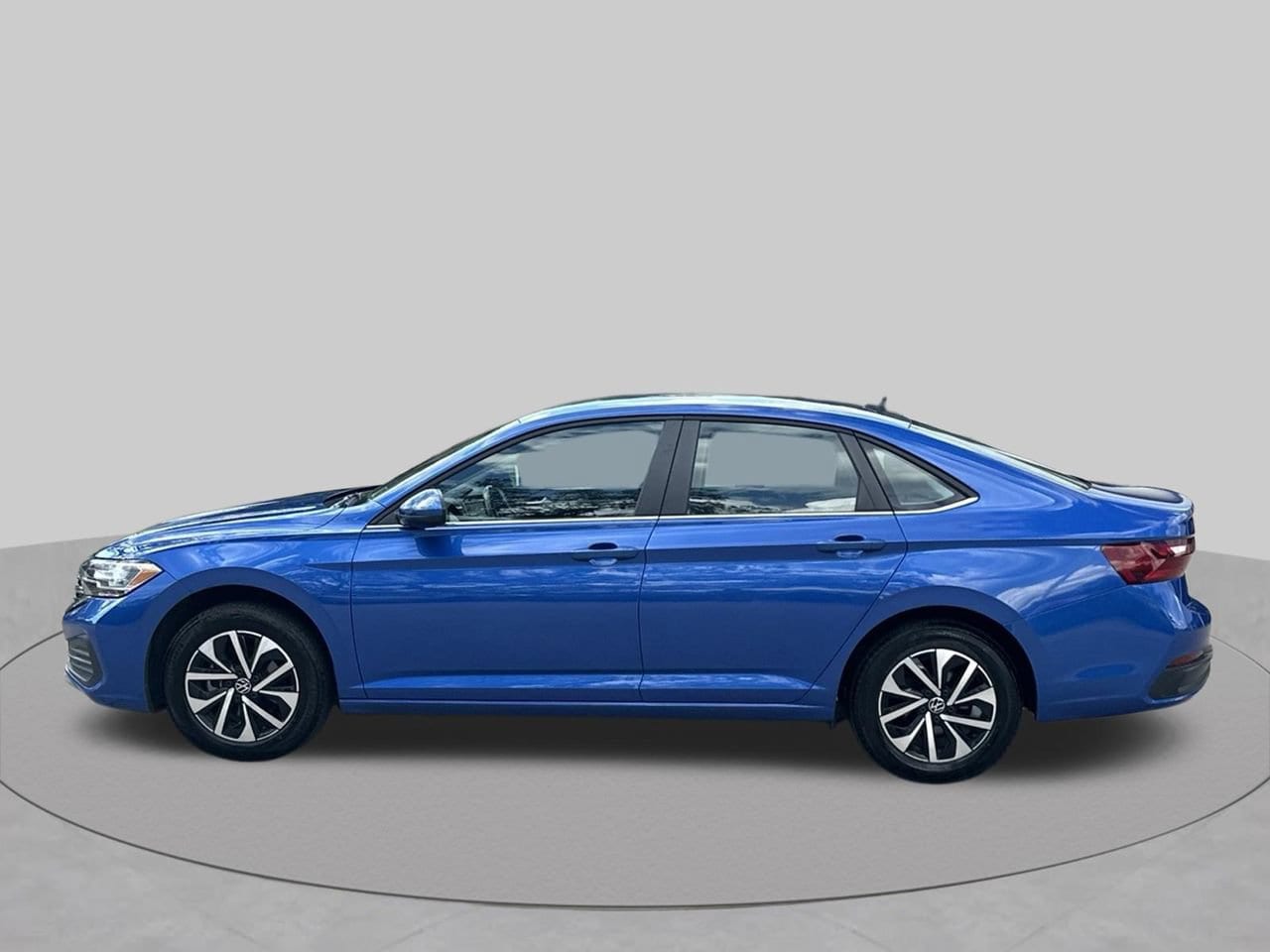 3VW5M7BU1RM088423